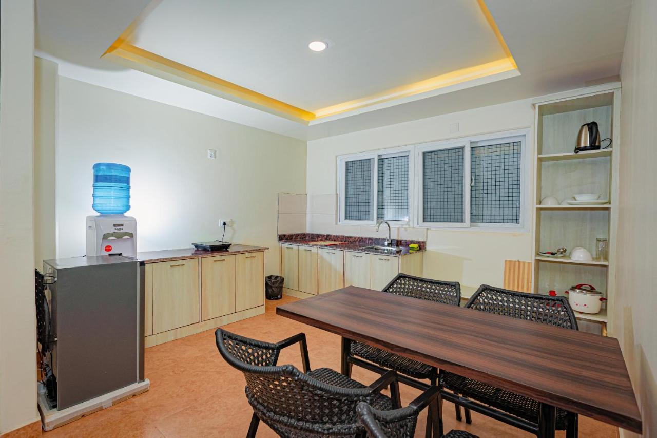 Poms Penthouse Appartement Pokhara Buitenkant foto