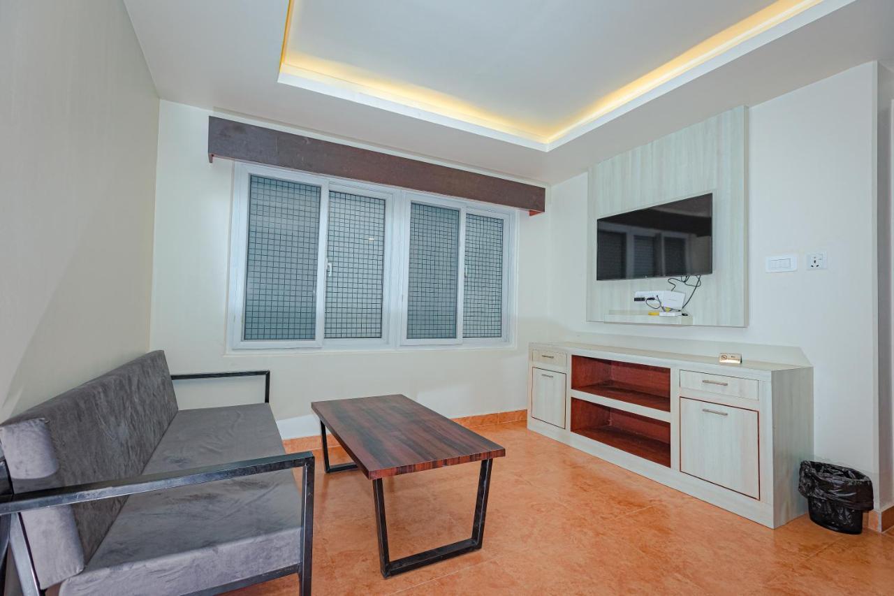 Poms Penthouse Appartement Pokhara Buitenkant foto